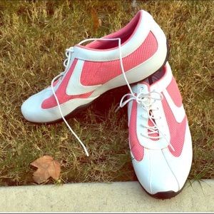 Pink and White Spikeless Golf Shoes - Worn Sz 9